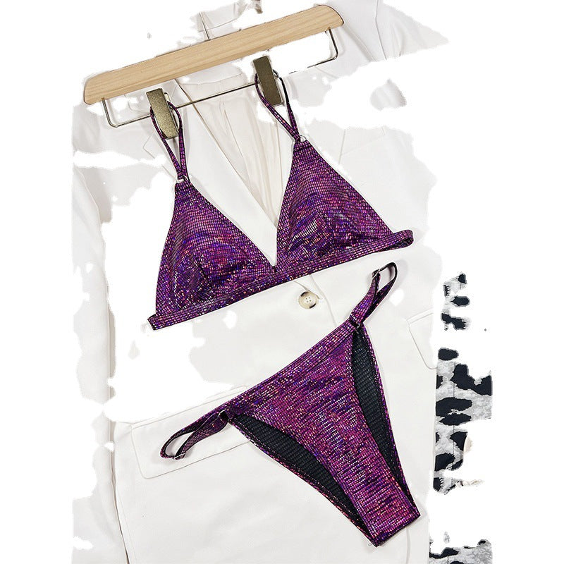 Contour – Split Bikini mit modernem Schnitt