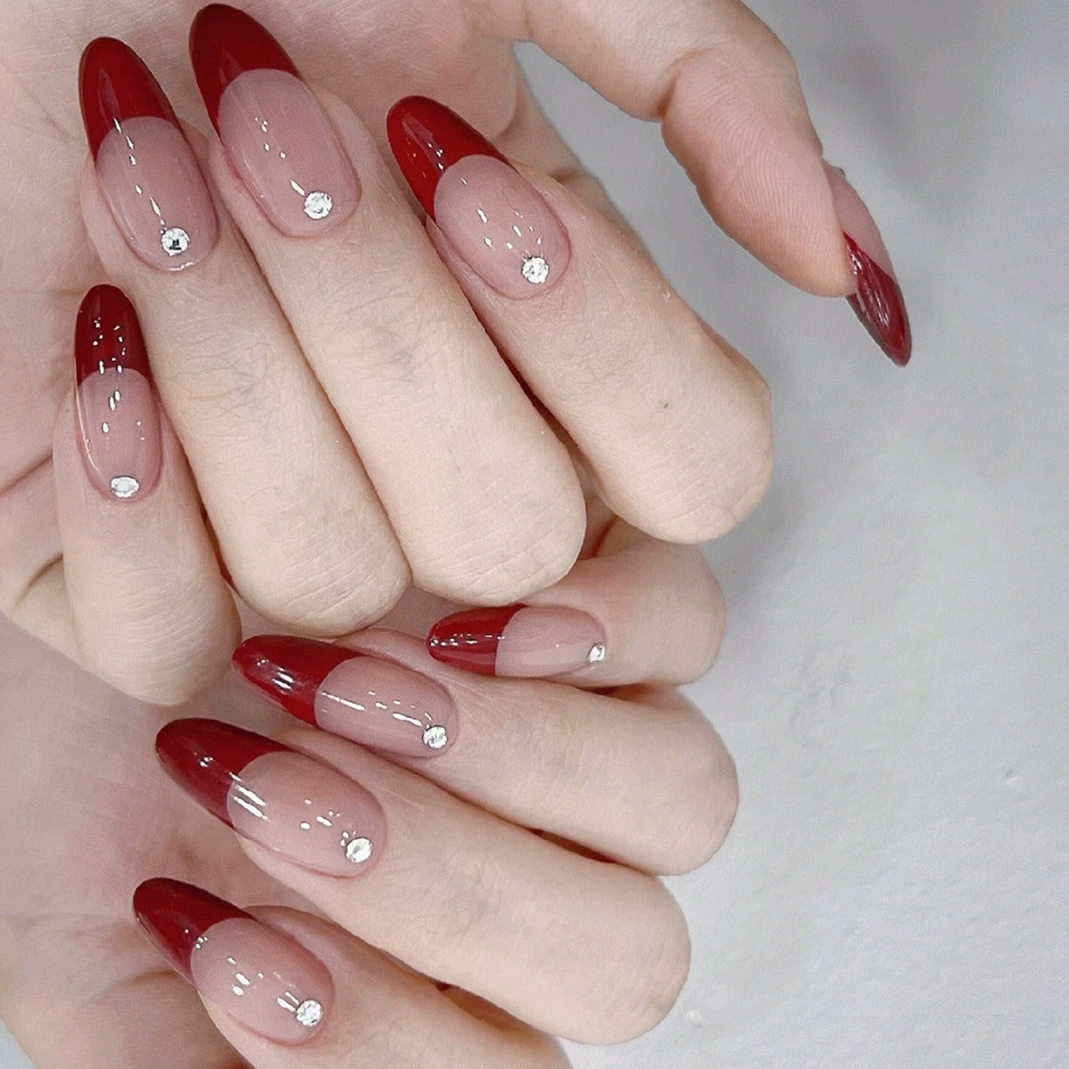 Press-On Nails Rot French – Elegante Kunstnägel