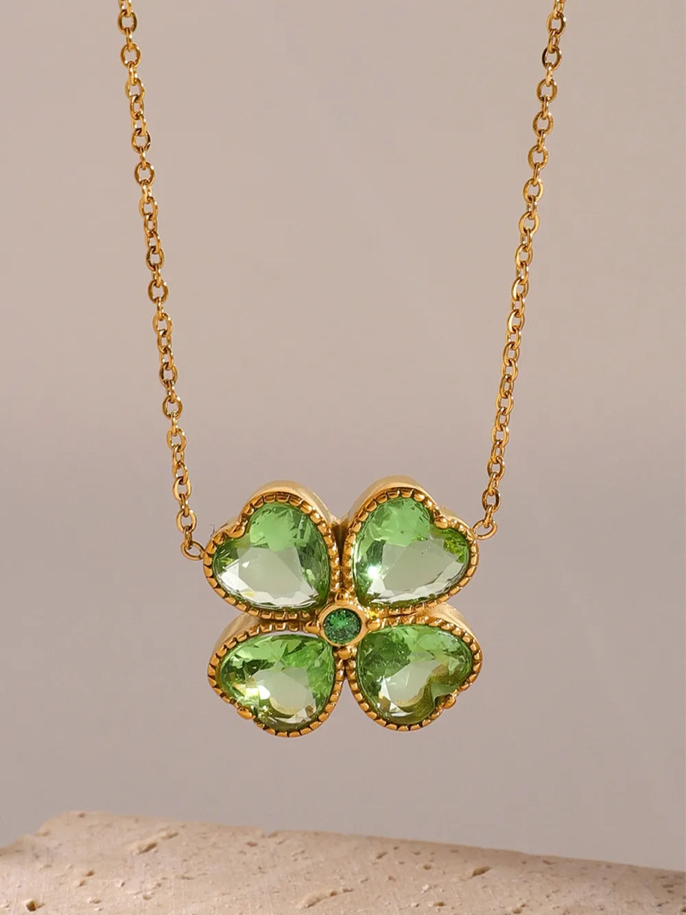 Clover – Zirkonia Kette Edelstahl Gold