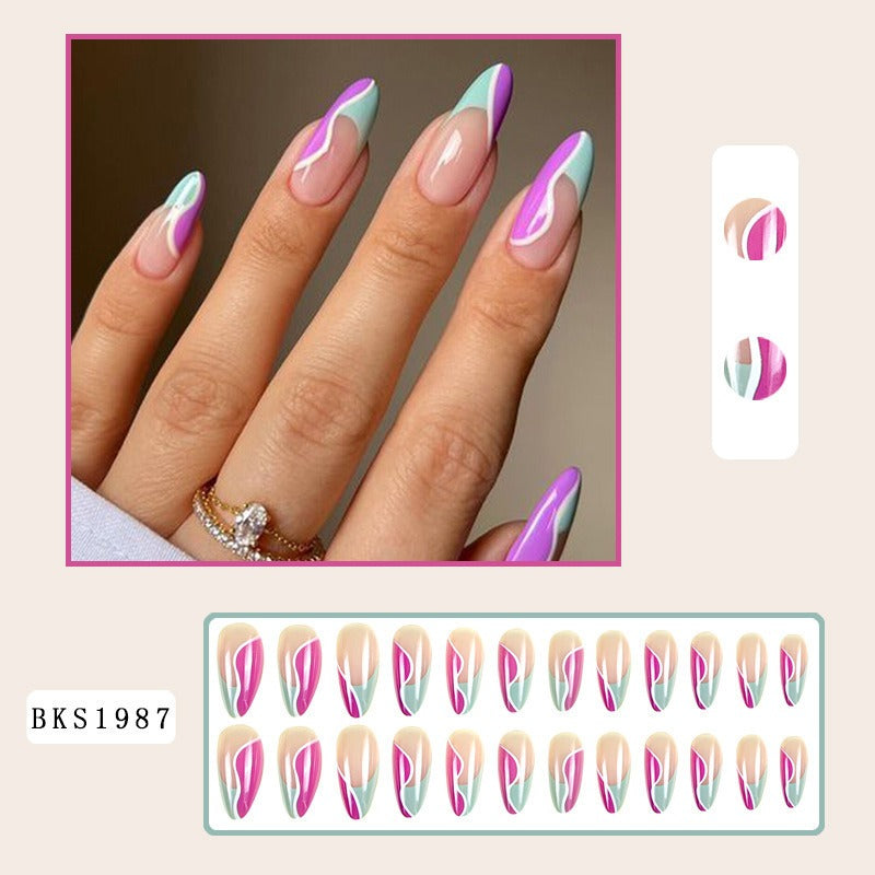 Press-On Nails Mandel Ins Style – Hot Girl Nageldesign