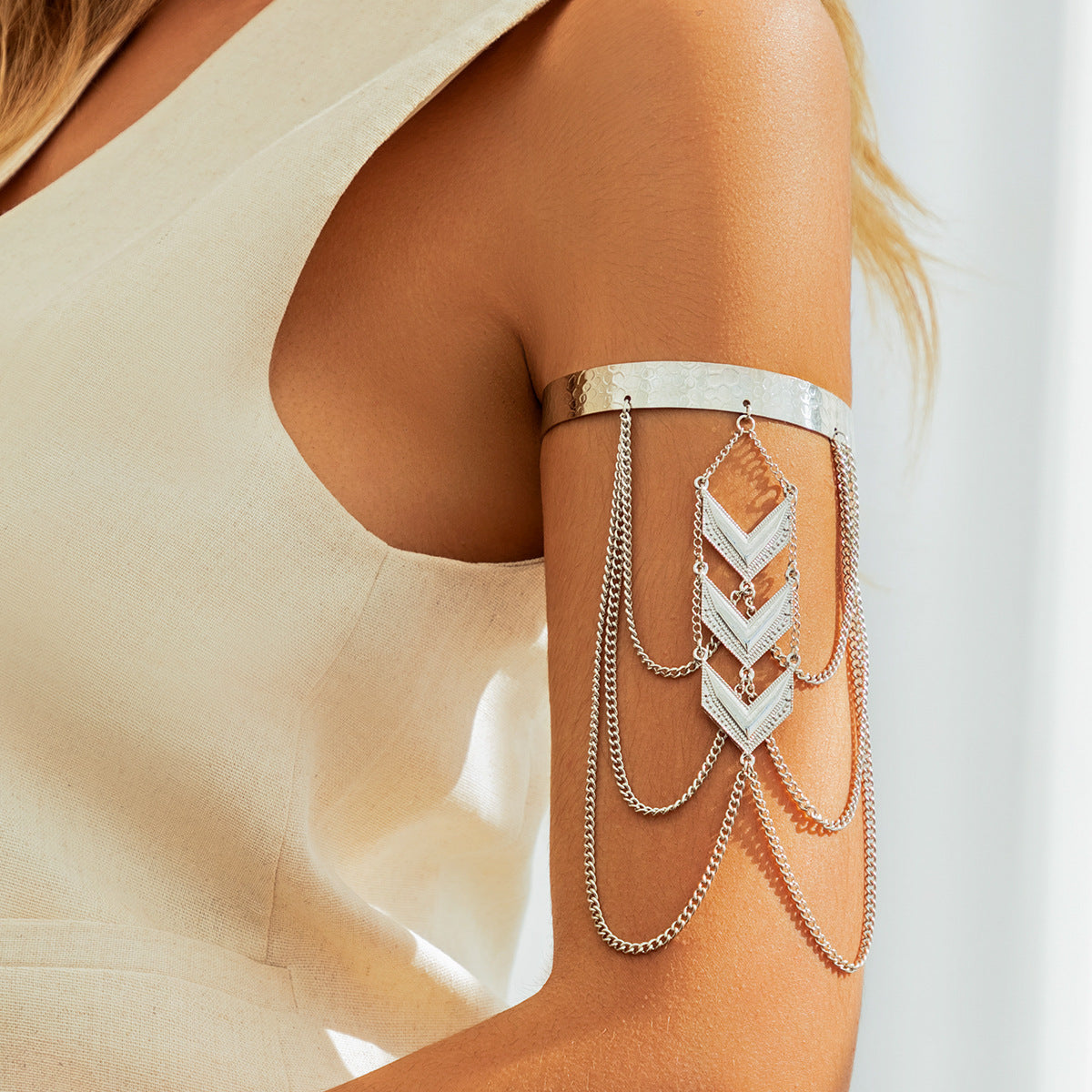 Retro Pfeil Quasten Armkette – Mehrlagig | Arm- & Beinkette