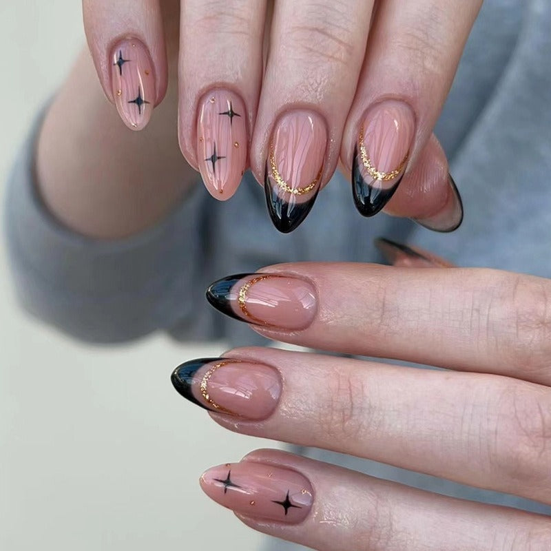Press-On Nails Schwarz French Gold – Mandel Kunstnägel