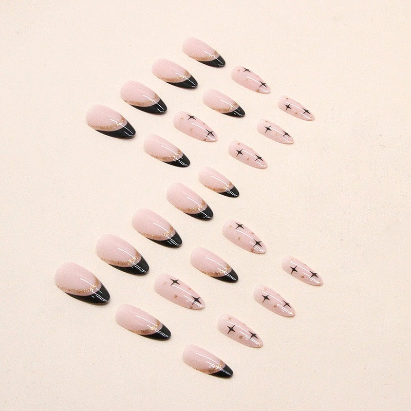 Press-On Nails Schwarz French Gold – Mandel Kunstnägel