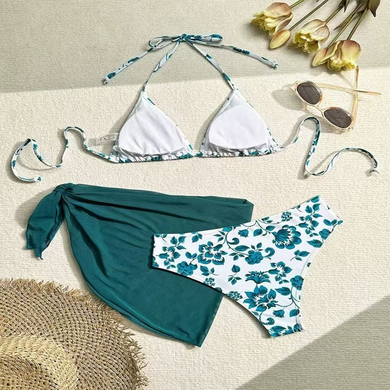 Trio Luxe – Dreiteiliges Bikini Set mit Cover-Up