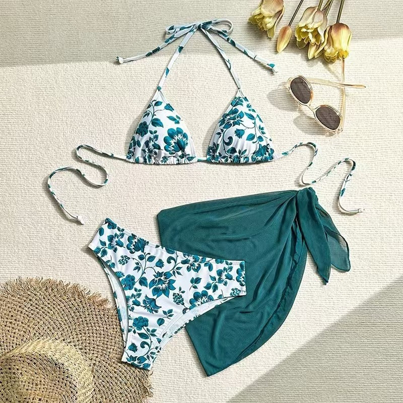 Trio Luxe – Dreiteiliges Bikini Set mit Cover-Up