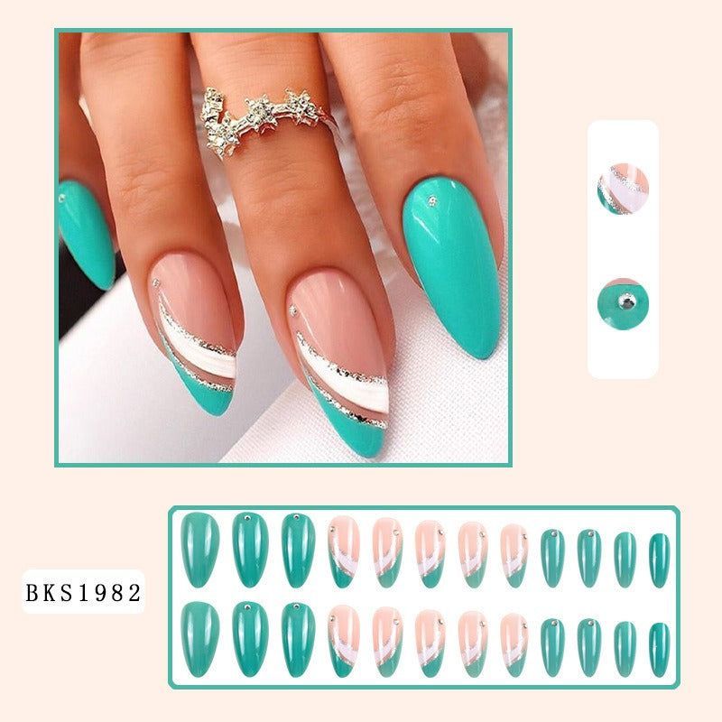 Press-On Nails Mandel Ins Style – Hot Girl Nageldesign