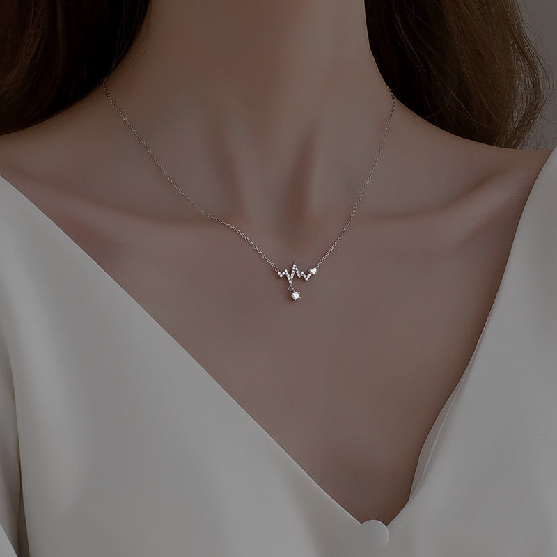 Herzschlag Halskette – EKG Collarbone Chain | 2 Farben